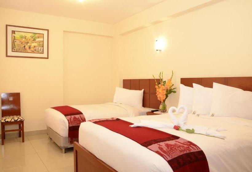 Номер Стандарт, Casa Real Hoteles