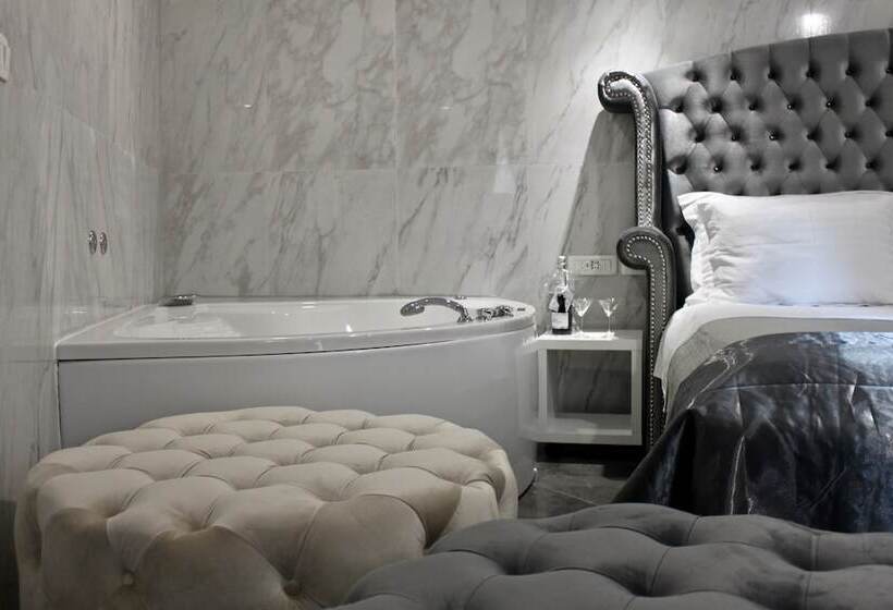 Номер Стандарт, Galeria Valeria Seaside Downtown   Mag Quaint & Elegant Boutique Hotels