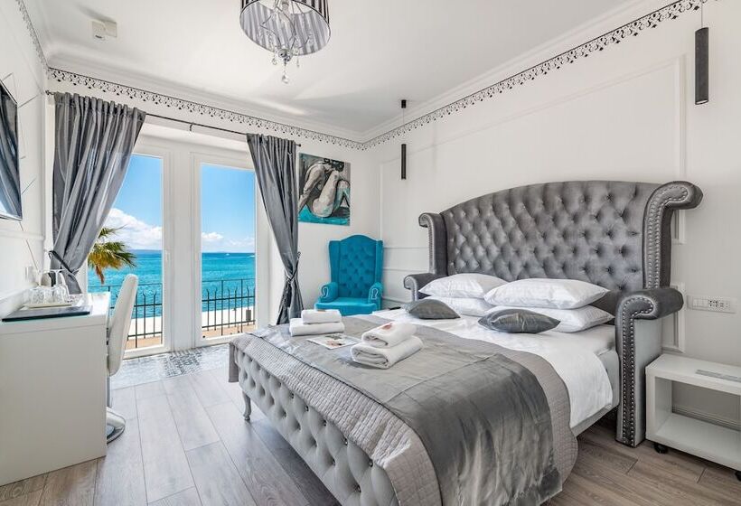 Prestige Room Sea View, Galeria Valeria Seaside Downtown   Mag Quaint & Elegant Boutique Hotels