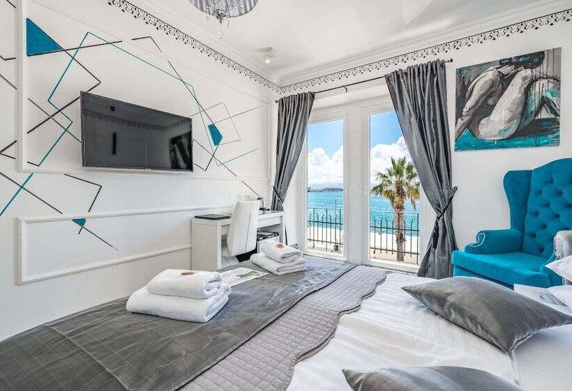 Prestige Room Sea View, Galeria Valeria Seaside Downtown   Mag Quaint & Elegant Boutique Hotels