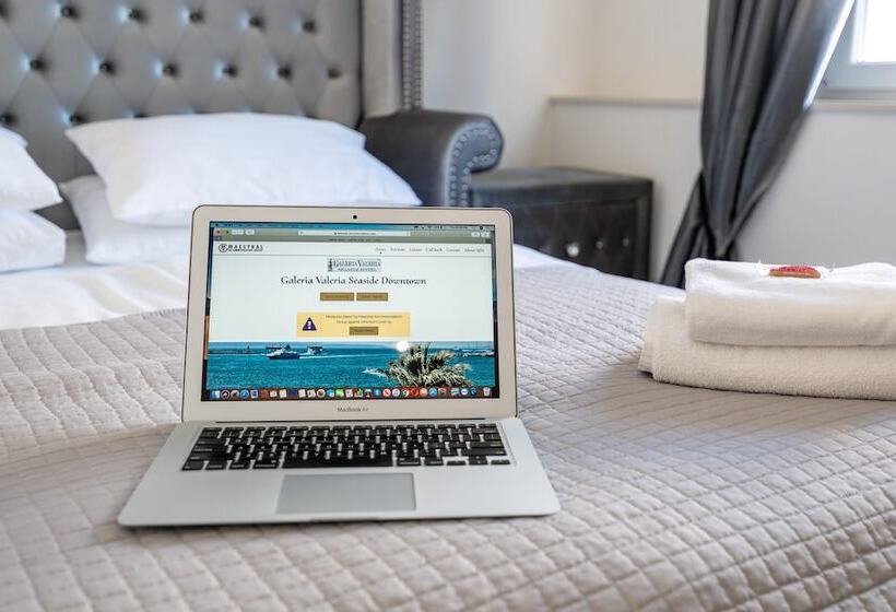 Prestige Room Sea View, Galeria Valeria Seaside Downtown   Mag Quaint & Elegant Boutique Hotels