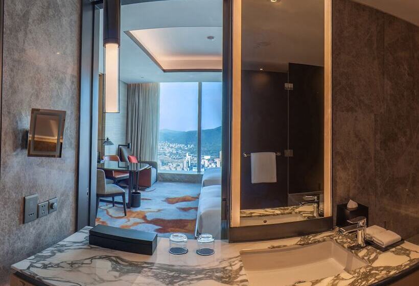 Номер Стандарт Вид на Горы, Hyatt Regency Wuxi