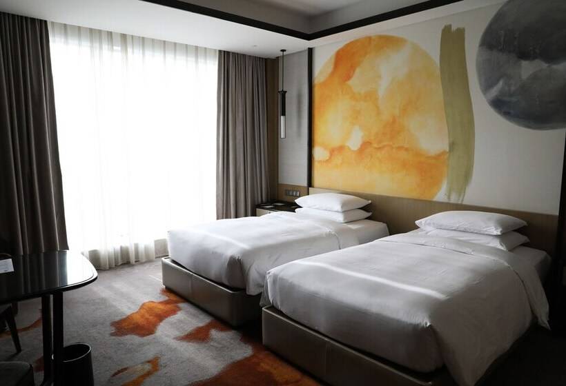 Номер Стандарт Вид на Горы, Hyatt Regency Wuxi