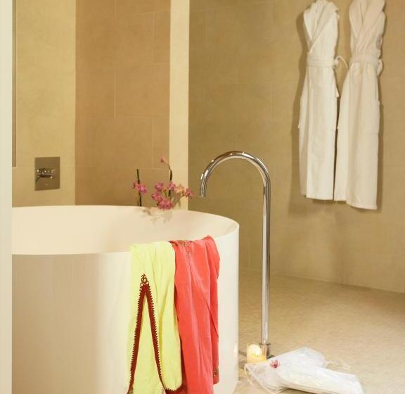 سوییت جونیور لوکس, La Fiermontina Luxury Home