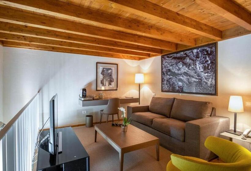 سوییت دوبلکس, La Fiermontina Luxury Home