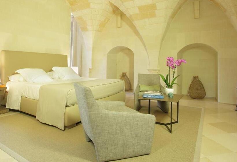 Suite with Terrace, La Fiermontina Luxury Home