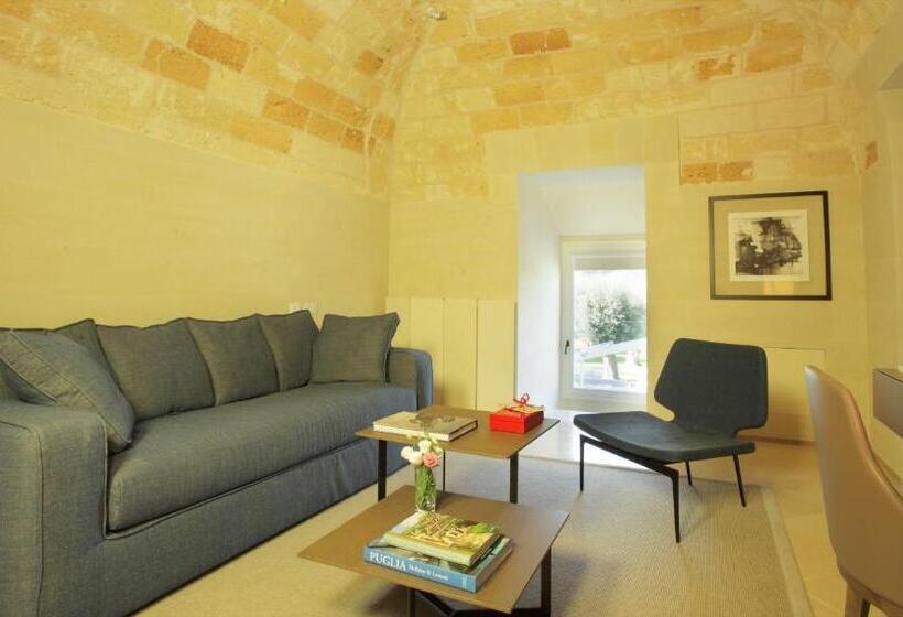 Suite with Terrace, La Fiermontina Luxury Home