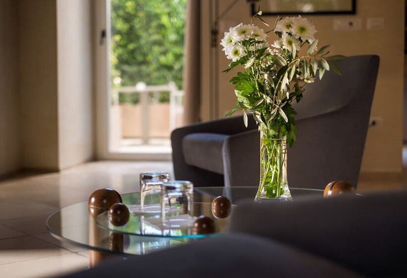 سوییت جونیور لوکس, La Fiermontina Luxury Home