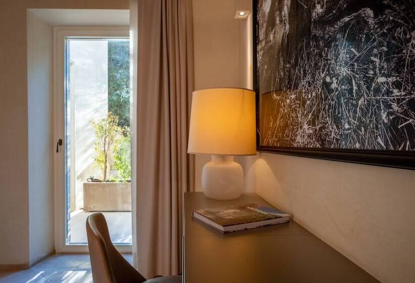 سوییت جونیور لوکس, La Fiermontina Luxury Home