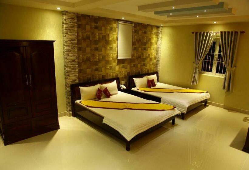 اتاق استاندارد چهار تخته, Minh Kieu