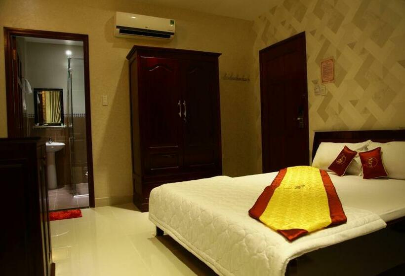 اتاق استاندارد, Minh Kieu