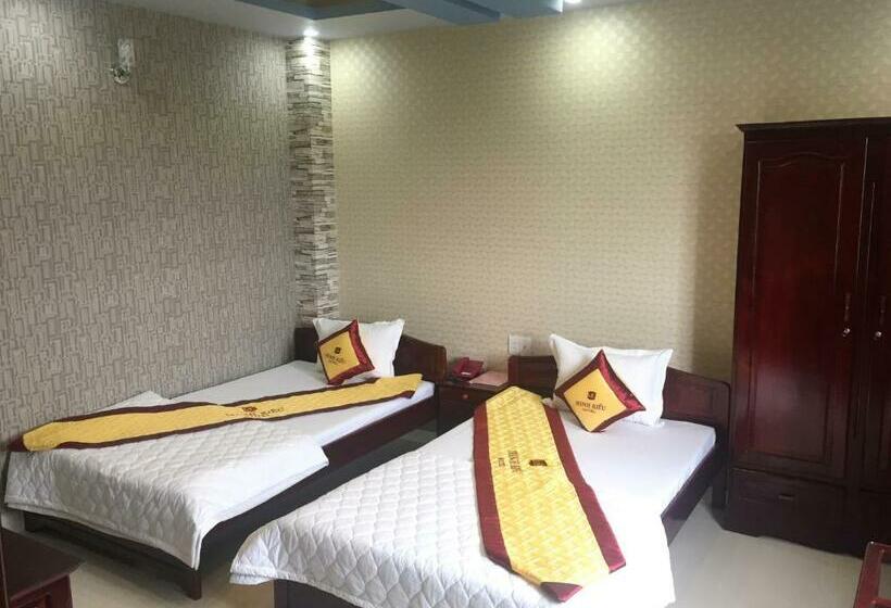 اتاق استاندارد, Minh Kieu