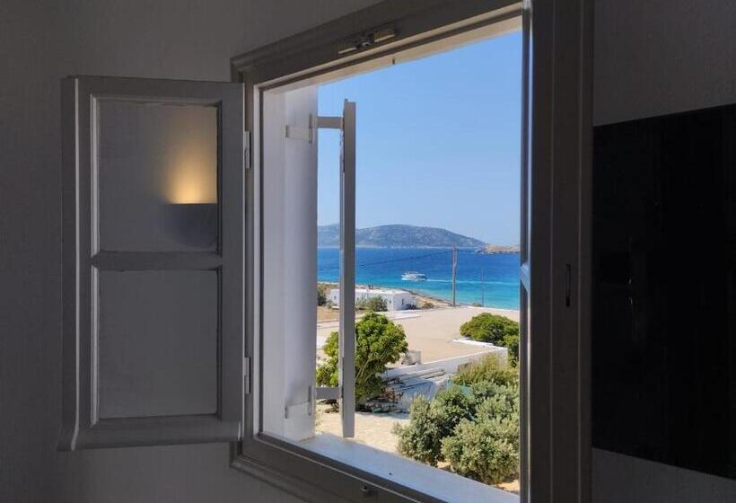 海景豪华三人间, Paradise