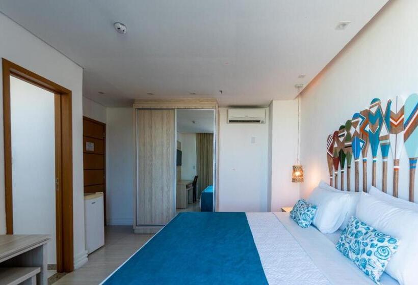 جناح جونيور إداري, Paradiso Corporate