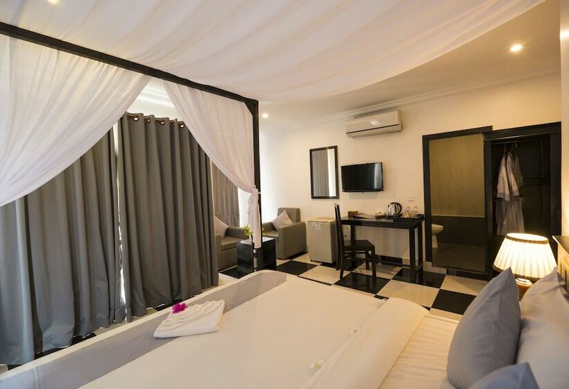 اتاق لوکس با چشم‌انداز استخر, Rithy Rine Angkor Residence