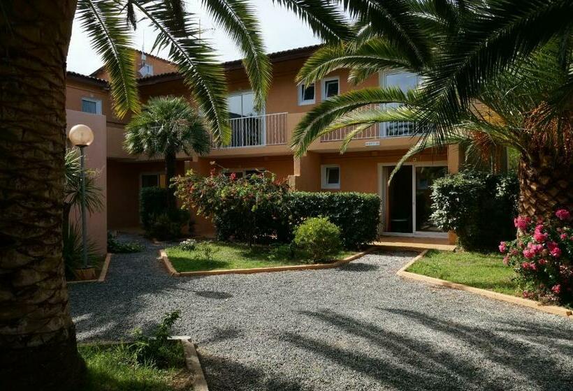 스탠다드 스튜디오, Résidence Les Castors