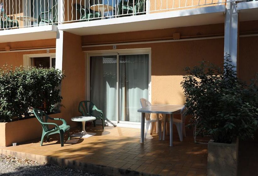 스탠다드 스튜디오, Résidence Les Castors