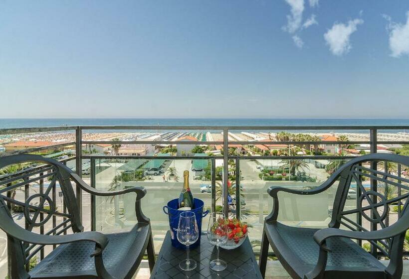 غرفة قياسية مطلّة علي البحر مزوَّدة بشُرفة, Siesta