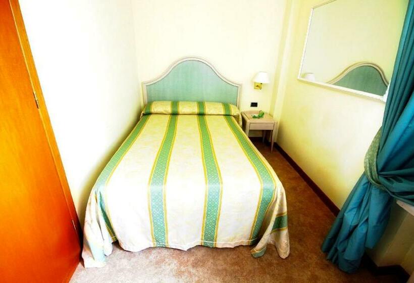 غرفة قياسية فردية, Siesta