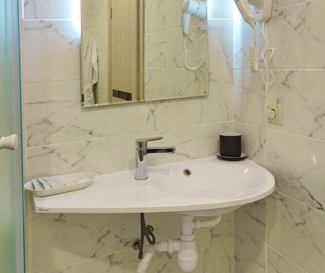 高级大房间, Skyview City