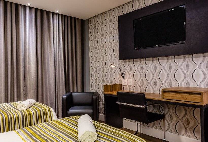 غرفة سوبيريور, Vox