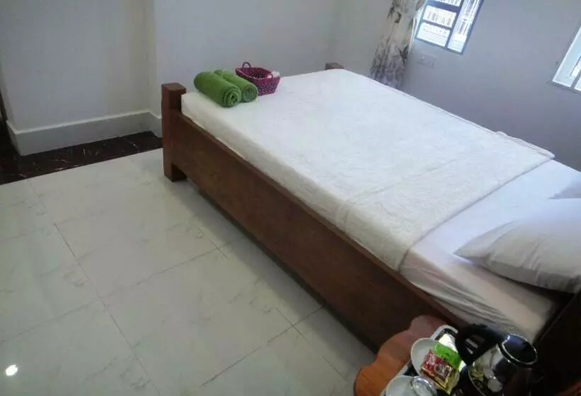 اتاق استاندارد, Marany Guesthouse
