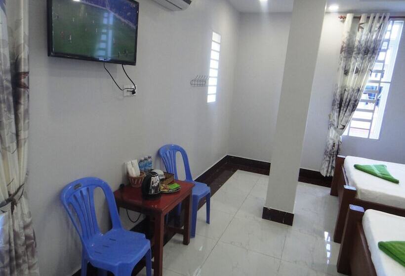 غرفة سوبيريور ثلاثية, Marany Guesthouse