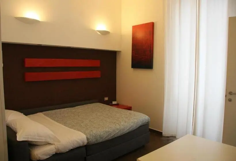 استودیوی لوکس, Palazzo Della Poesia Casa Vacanze