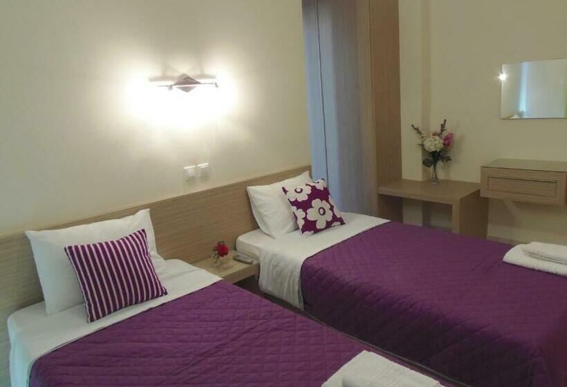 חדר סטודיו סטנדרד, Angelica Studios And Apartments