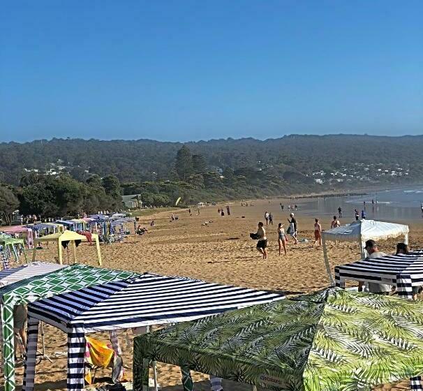 디럭스 스튜디오, Lorne Surf Apartments