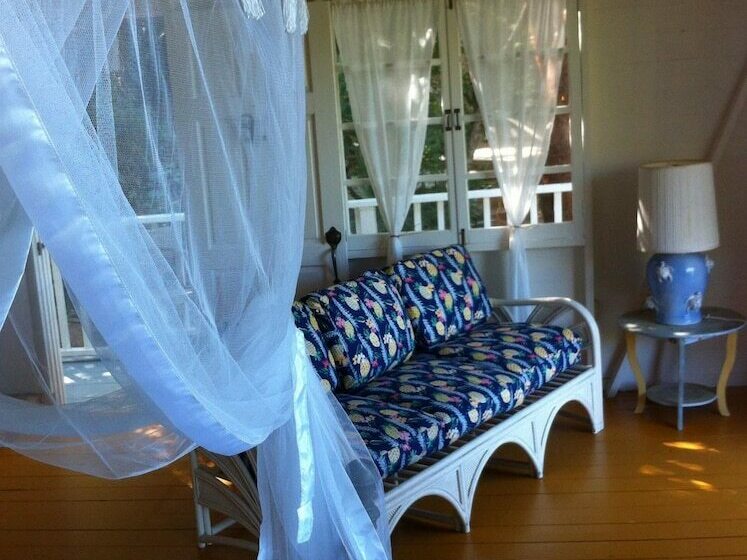 خانه 1 خوابه, Galley Bay Cottages