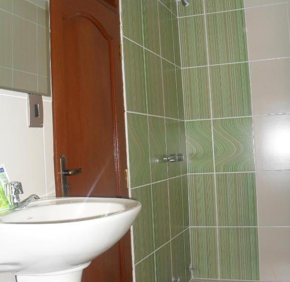 اتاق استاندارد, Hostal Corona Blanca