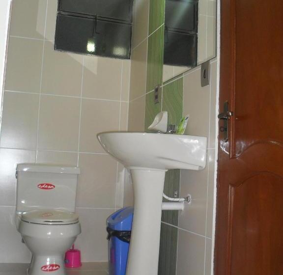 اتاق استاندارد, Hostal Corona Blanca