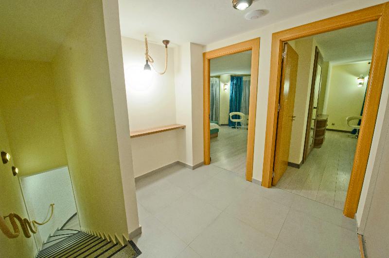 ویلای 1 خوابه, Castello Mare