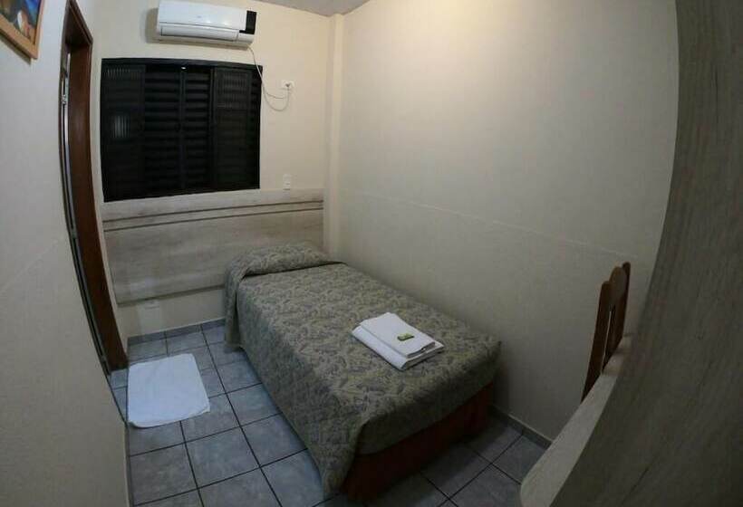 Номер Стандарт Индивидуальный, Colonial