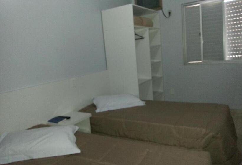 חדר סופריור, Hengu