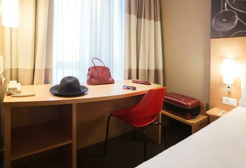 스탠다드 룸, Ibis Yerevan Center