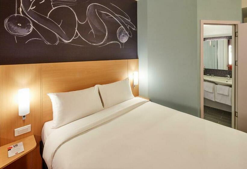 스탠다드 룸, Ibis Yerevan Center