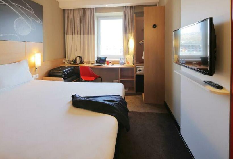 프리미엄 룸, Ibis Yerevan Center