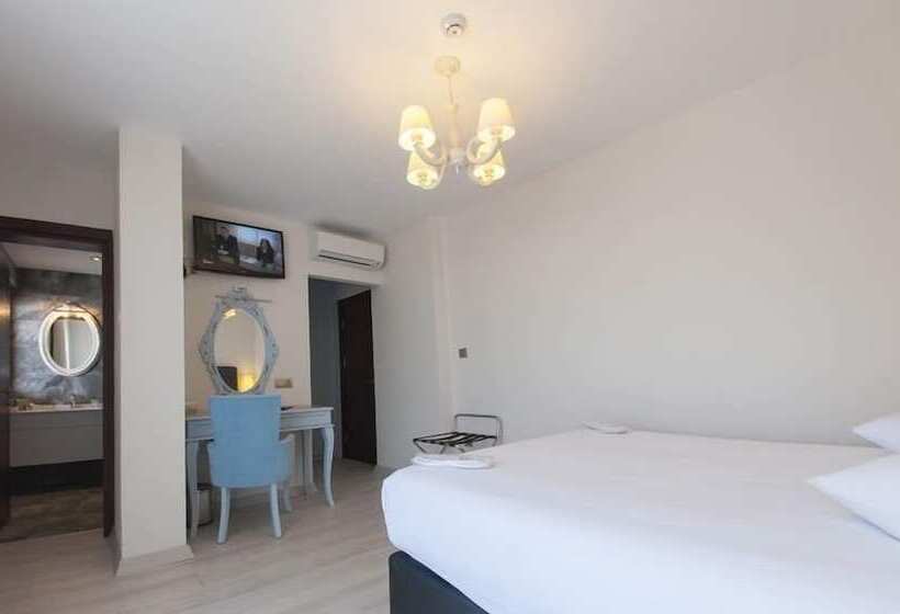 اتاق استاندارد با چشمانداز دریاچه, Motali Life