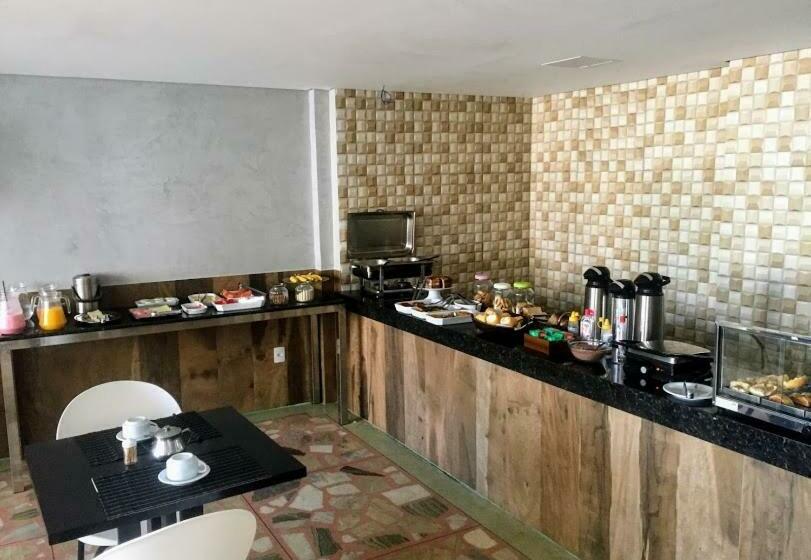 غرفة ديلوكس, Picpo