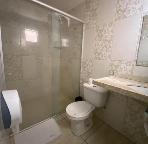 חדר אקונומי לארבעה, Pousada Dos Anjos