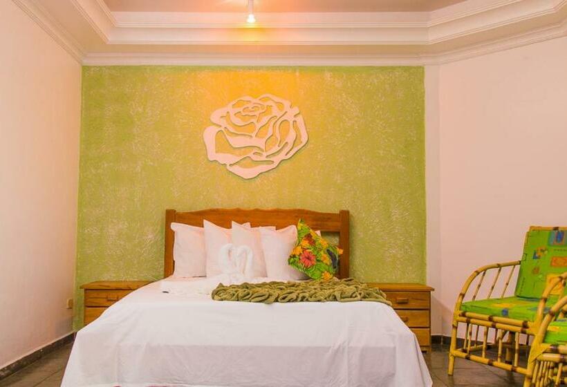 Люкс, Pousada Recanto