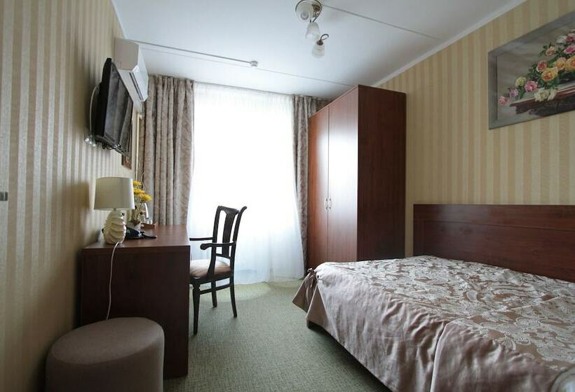 غرفة سوبيريور فردية, 40 Let Pobedy