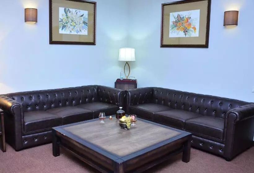 سوییت, Boutique Hotel Argo