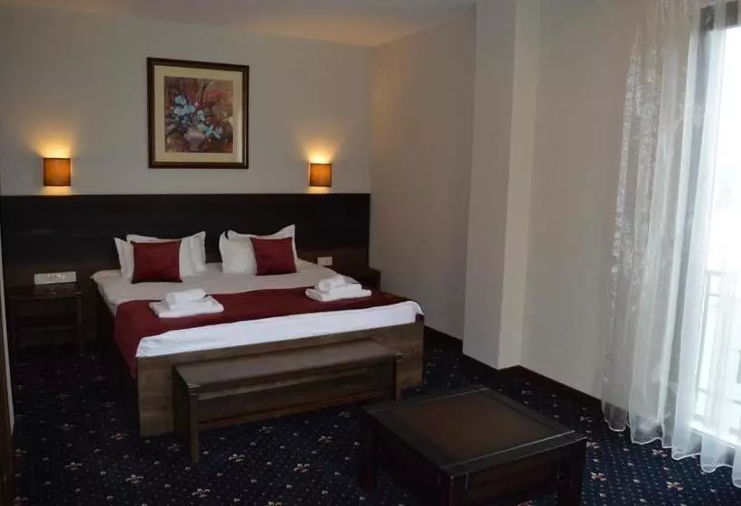 سوییت, Boutique Hotel Argo