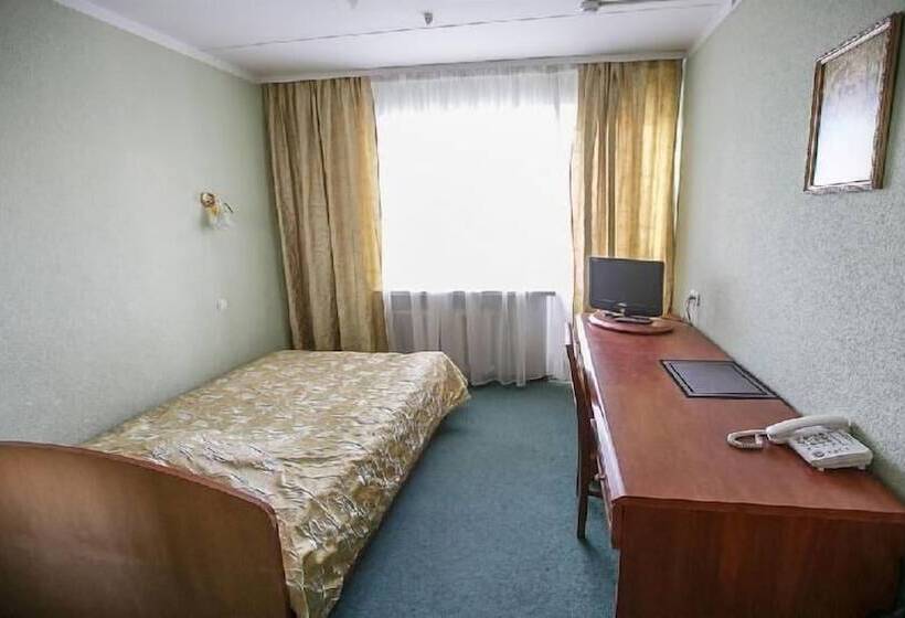 חדר סטנדרט יחיד, 40 Let Pobedy