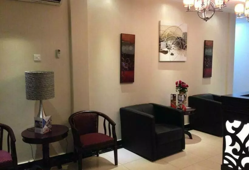 اتاق لوکس, Airport Plaza