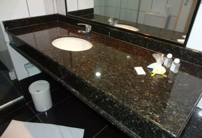 Deluxe-huone, Presidente