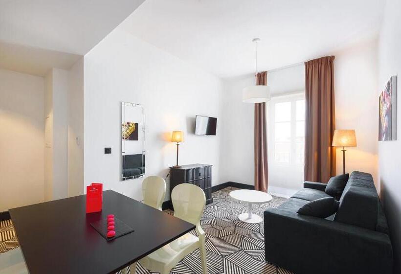 آپارتمان 1 خوابه, Appart City Collection Nîmes Arènes